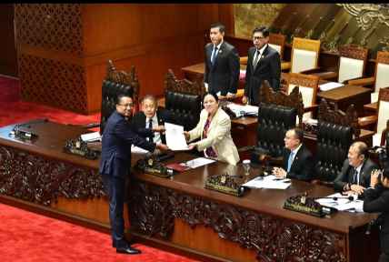 RUU Perlindungan Pekerja Rumah Tangga Resmi Disahkan Jadi Undang-Undang IMG_20260421_214559.jpg